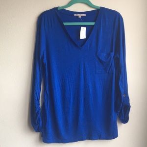 NWT Gap long sleeve Vneck